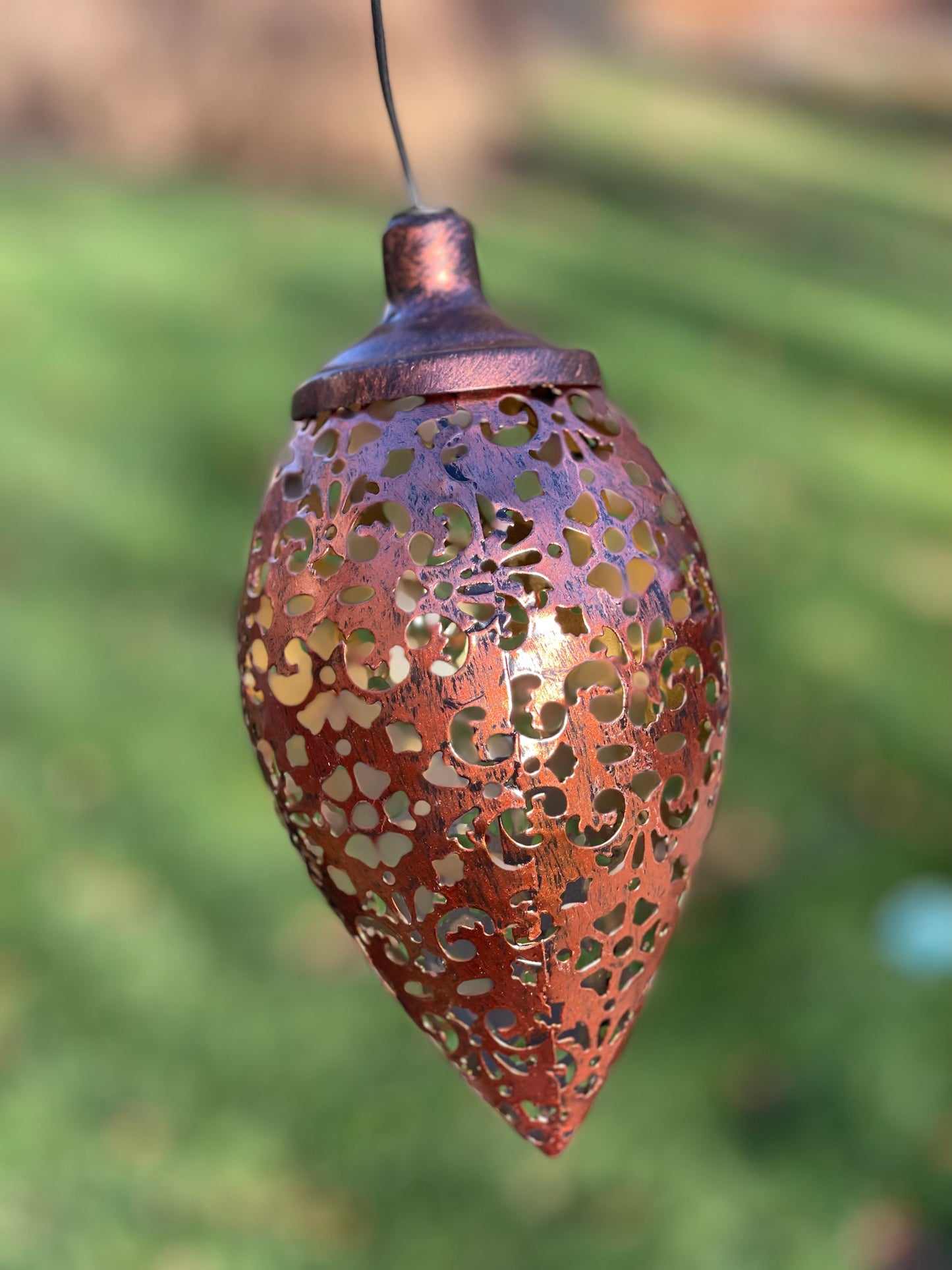 Evolving Modern Solar Outdoor Lanterns